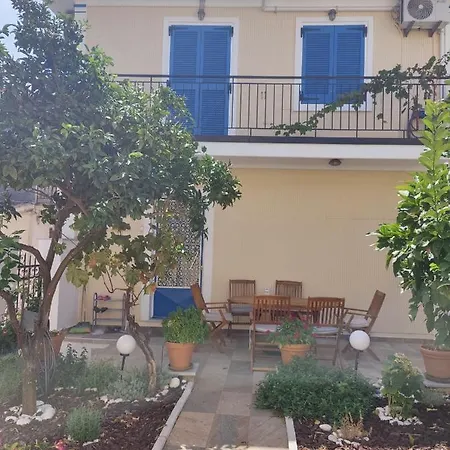 Traditional House In The Heart Of *